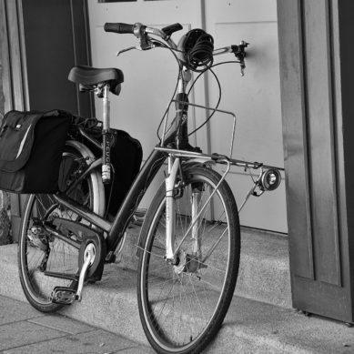 Gdzie umieścić rower w niewielkim mieszkaniu?